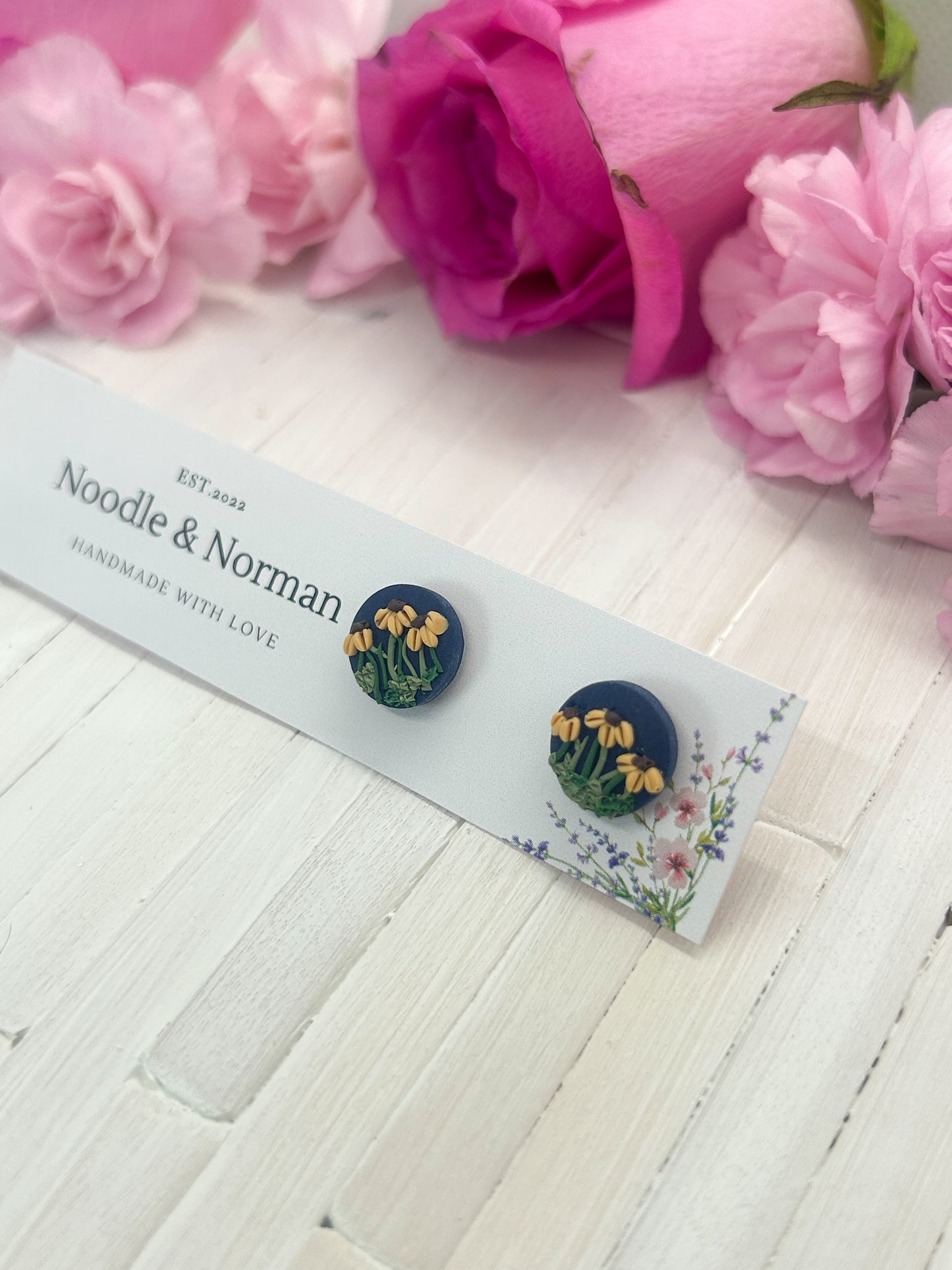 Daffodil Studs (Navy)